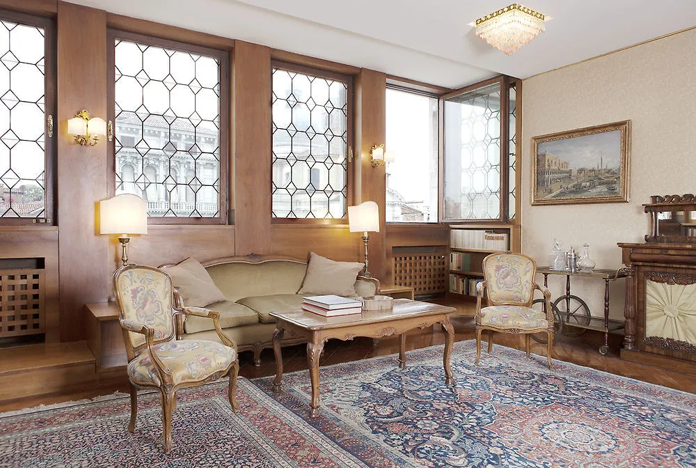 Residenza Ca' Corner Bed & Breakfast Venice 2*,  Italy