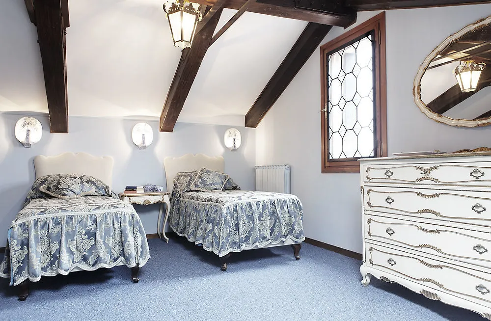 Residenza Ca' Corner Bed & Breakfast Venice
