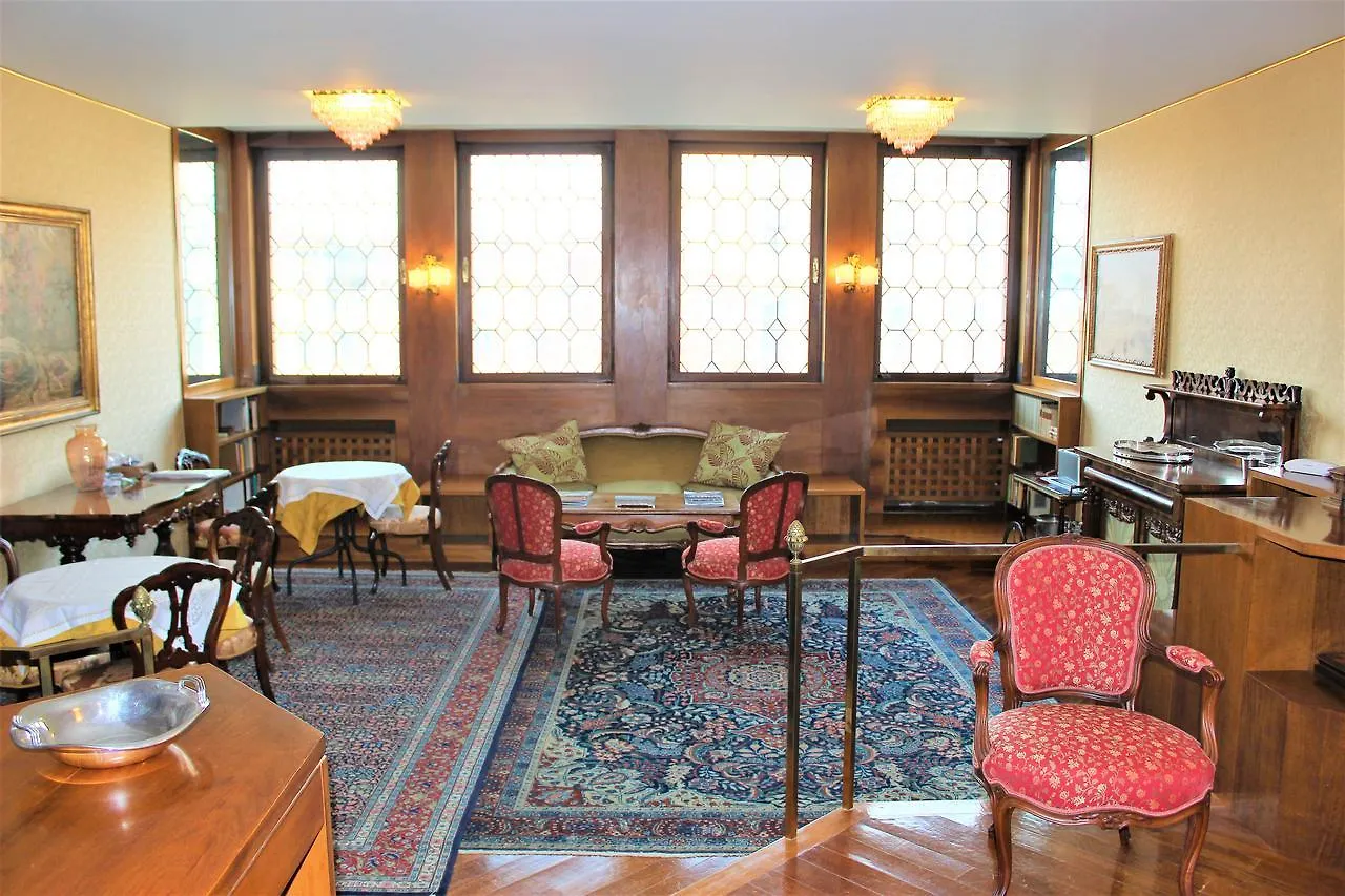Residenza Ca' Corner Bed & Breakfast Venice 2*,  Italy