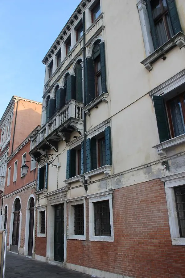 Residenza Ca' Corner Bed & Breakfast Venice Italy