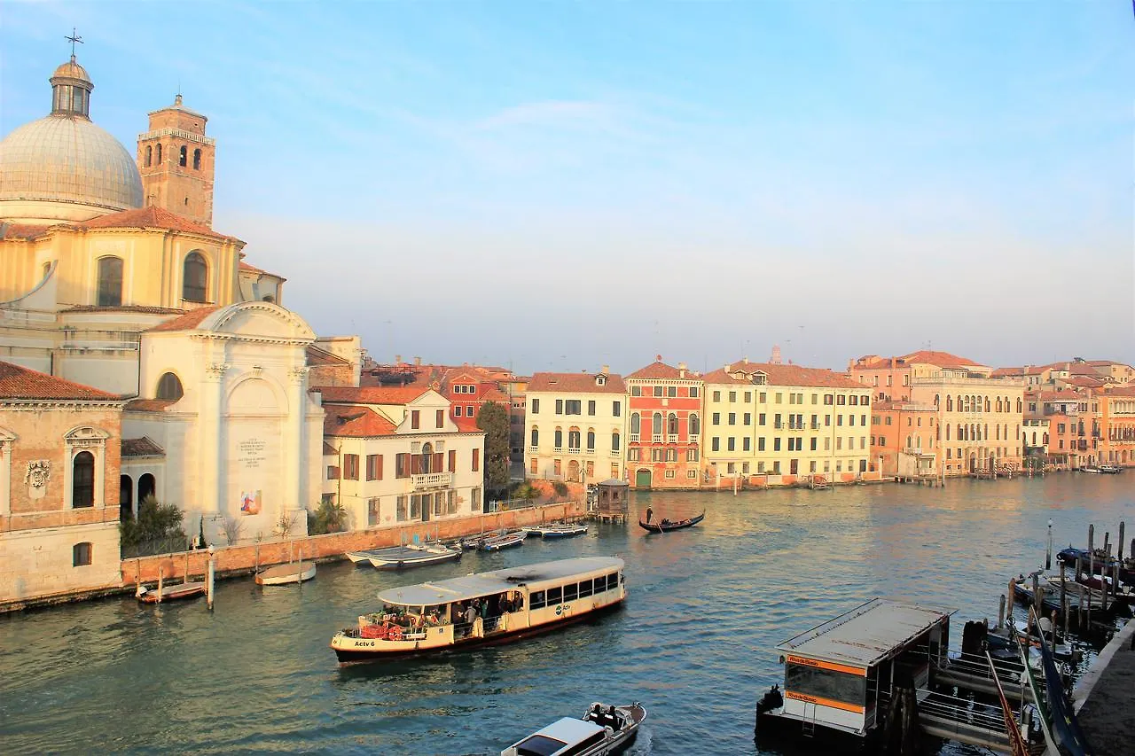 Residenza Ca' Corner Bed & Breakfast Venice